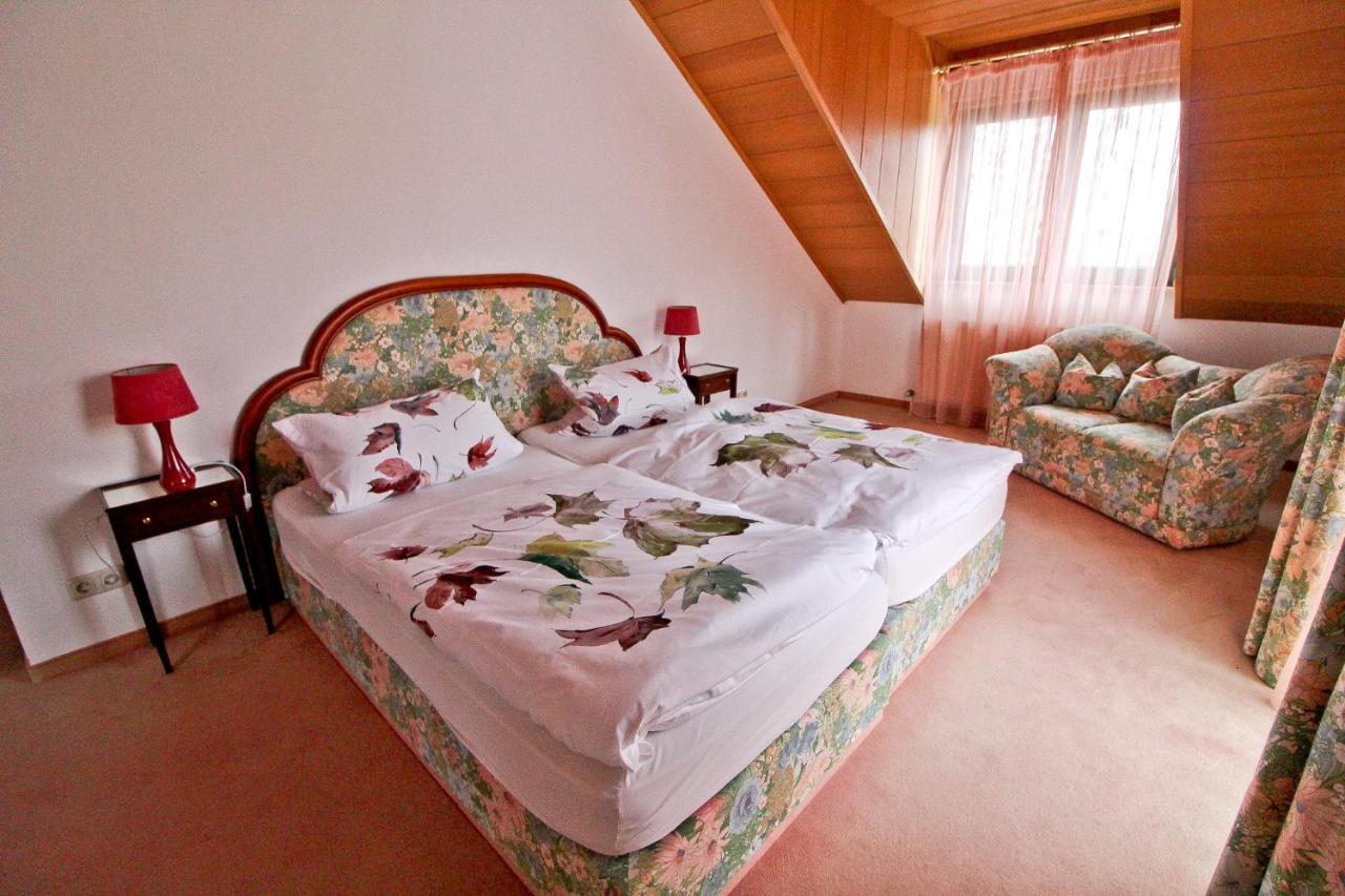 Waldhotel Stein Selbitz Екстер'єр фото